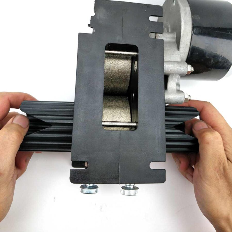 maltzilla-moottoroitu-mallasmylly-7 Mallasmyllyn telojen säätö