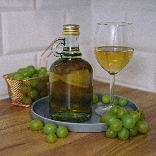 0-5-l-gallone-bottle-with-screw-cap-631302_1 0-5-l-gallone-bottle-with-screw-cap-631302_1