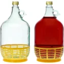 lady-demijohn-5-l-with-a-screw-cap-with-a-plastic-basket-white-glass-golden-screw-cap-640415_b